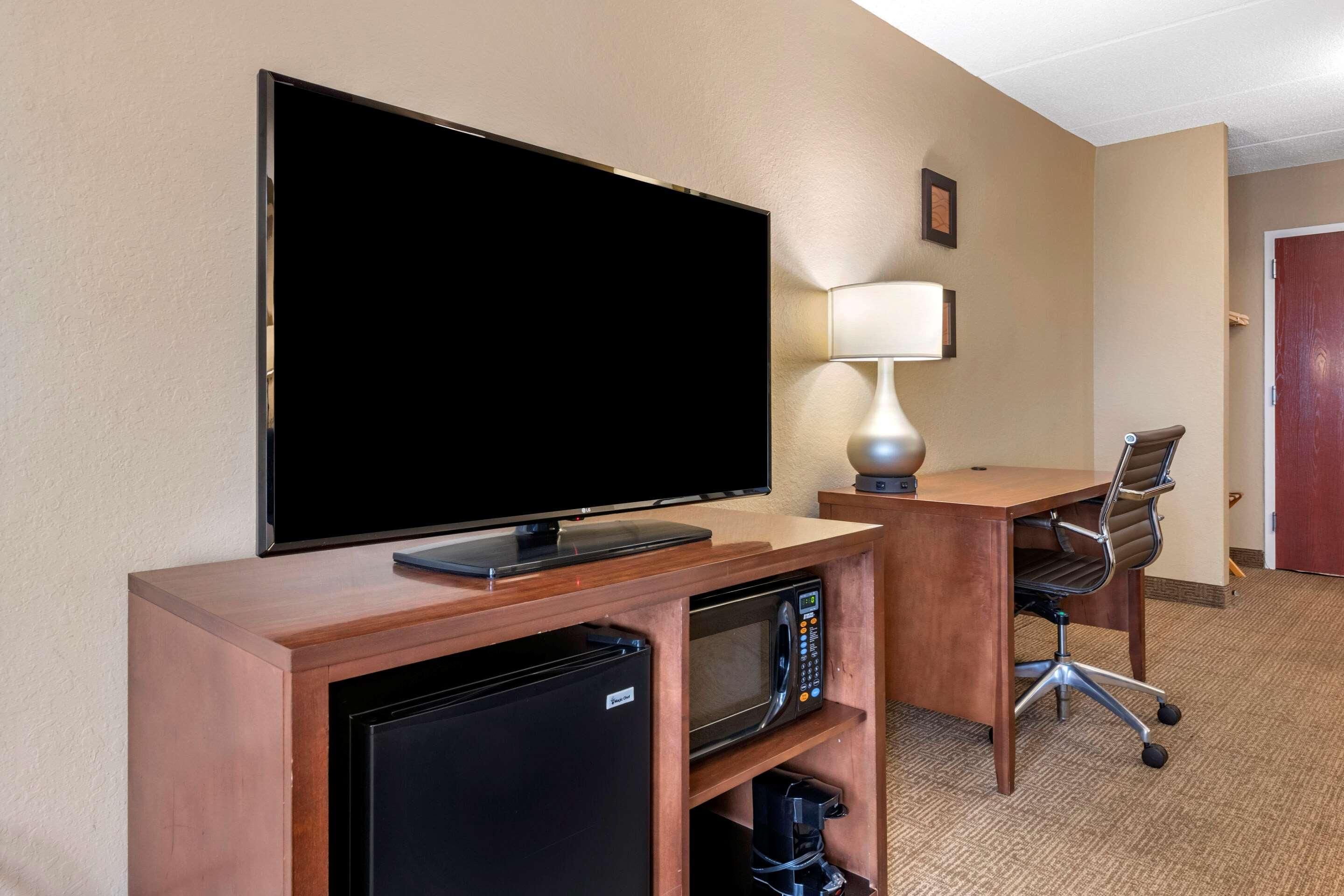 Comfort Inn & Suites Orlando North Сэнфорд Экстерьер фото