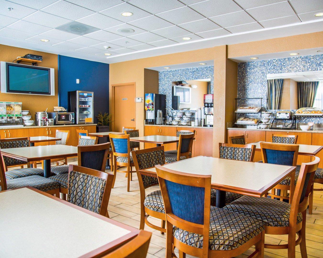 Comfort Inn & Suites Orlando North Сэнфорд Экстерьер фото