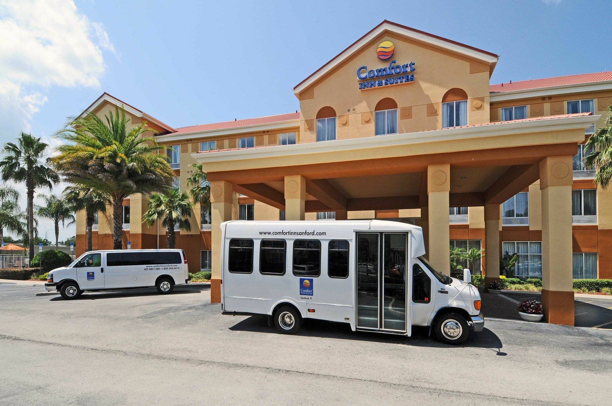 Comfort Inn & Suites Orlando North Сэнфорд Экстерьер фото